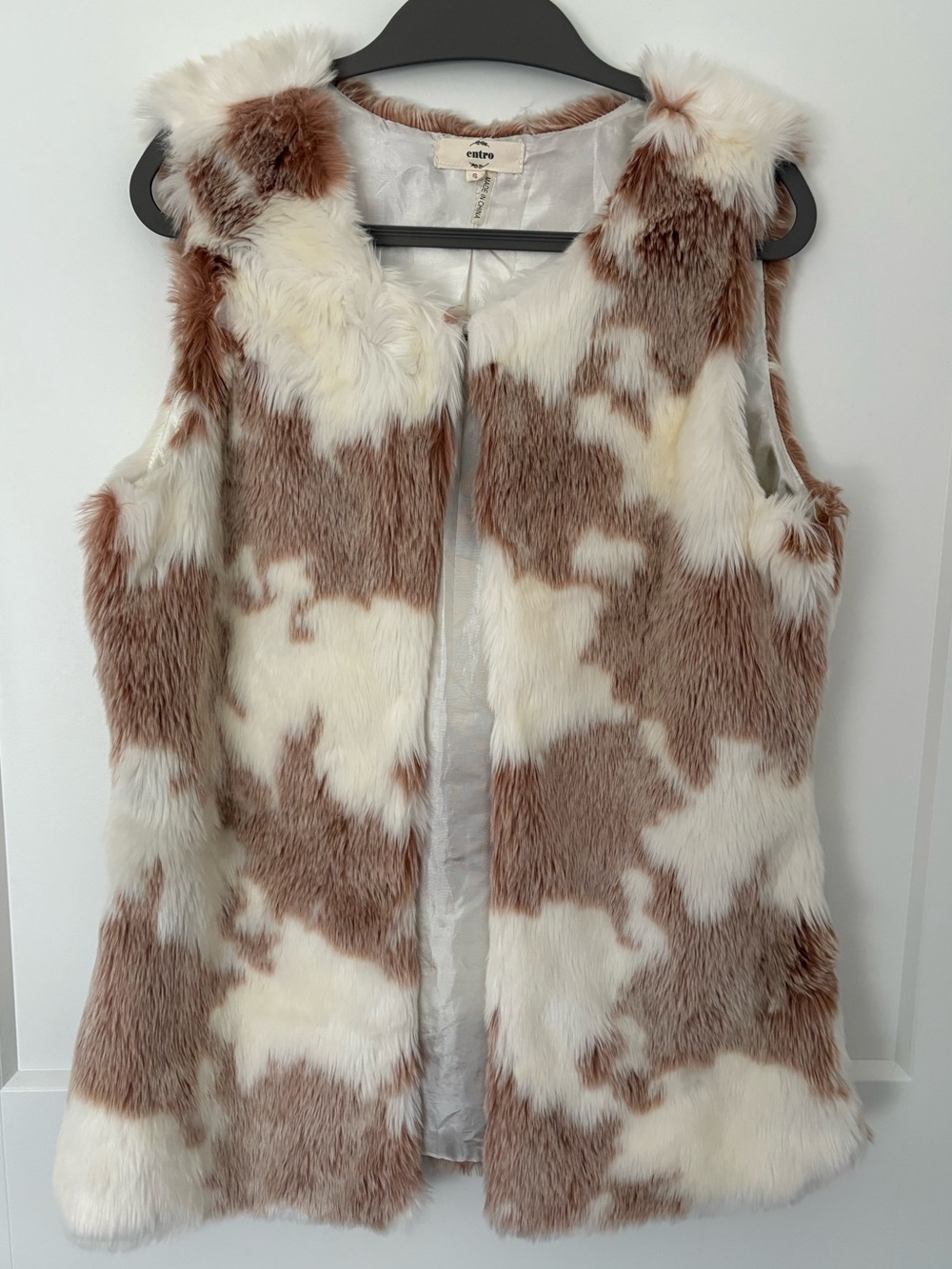 Entro Brown & White Cow Print Faux Fur Vest - EUC - Small